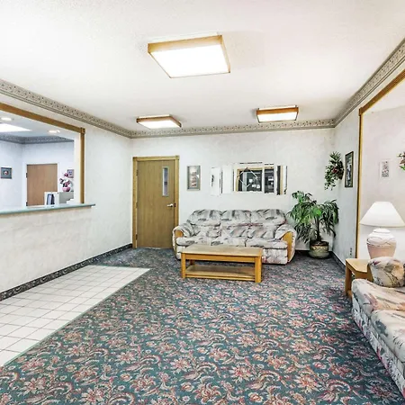 Super 8 By Wyndham Willcox