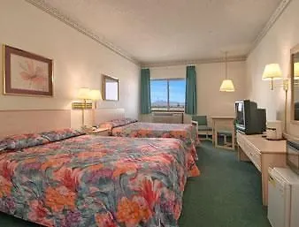 Super 8 By Wyndham Motel 2*