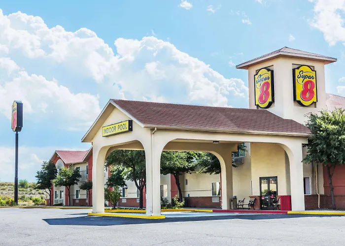 Motel Super 8 By Wyndham